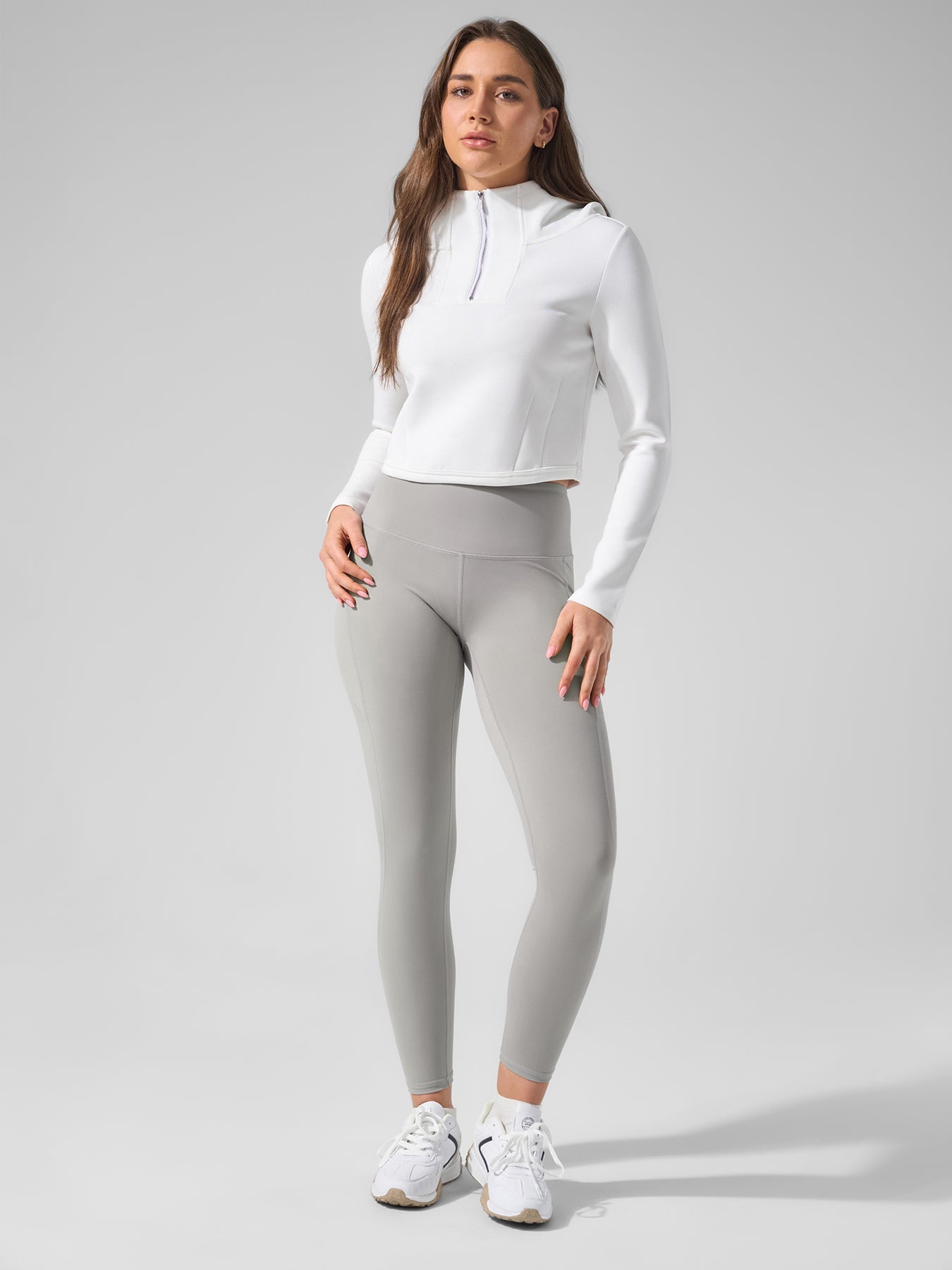 Elyra – Leggings Moldeador Cintura Alta con Bolsillos